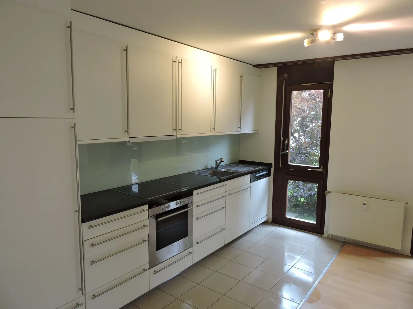 Geräumige Wohnung in Arlesheim - Foto 3 von 9