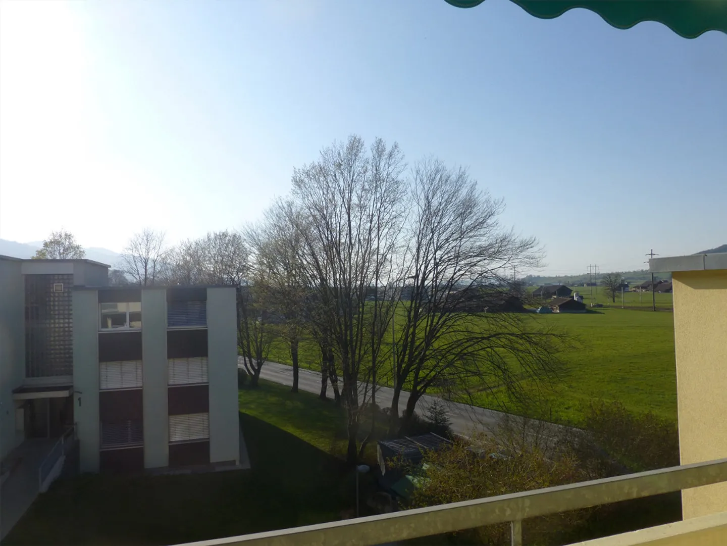 Geräumige Wohnung mit Balkon - Foto 1 von 7