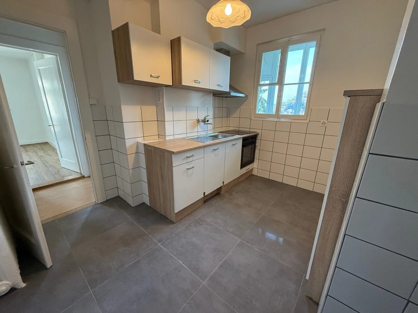 3-Zimmer-Wohnung im 3. Stock - Foto 4 von 10