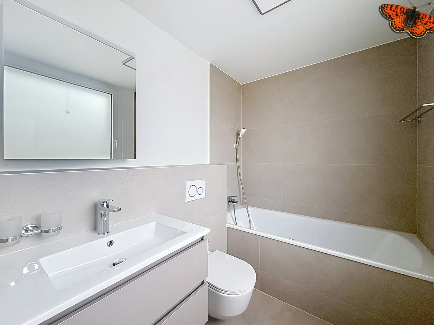3½ Rooms - 20 Minutes from Neuchâtel - Photo 7 of 12