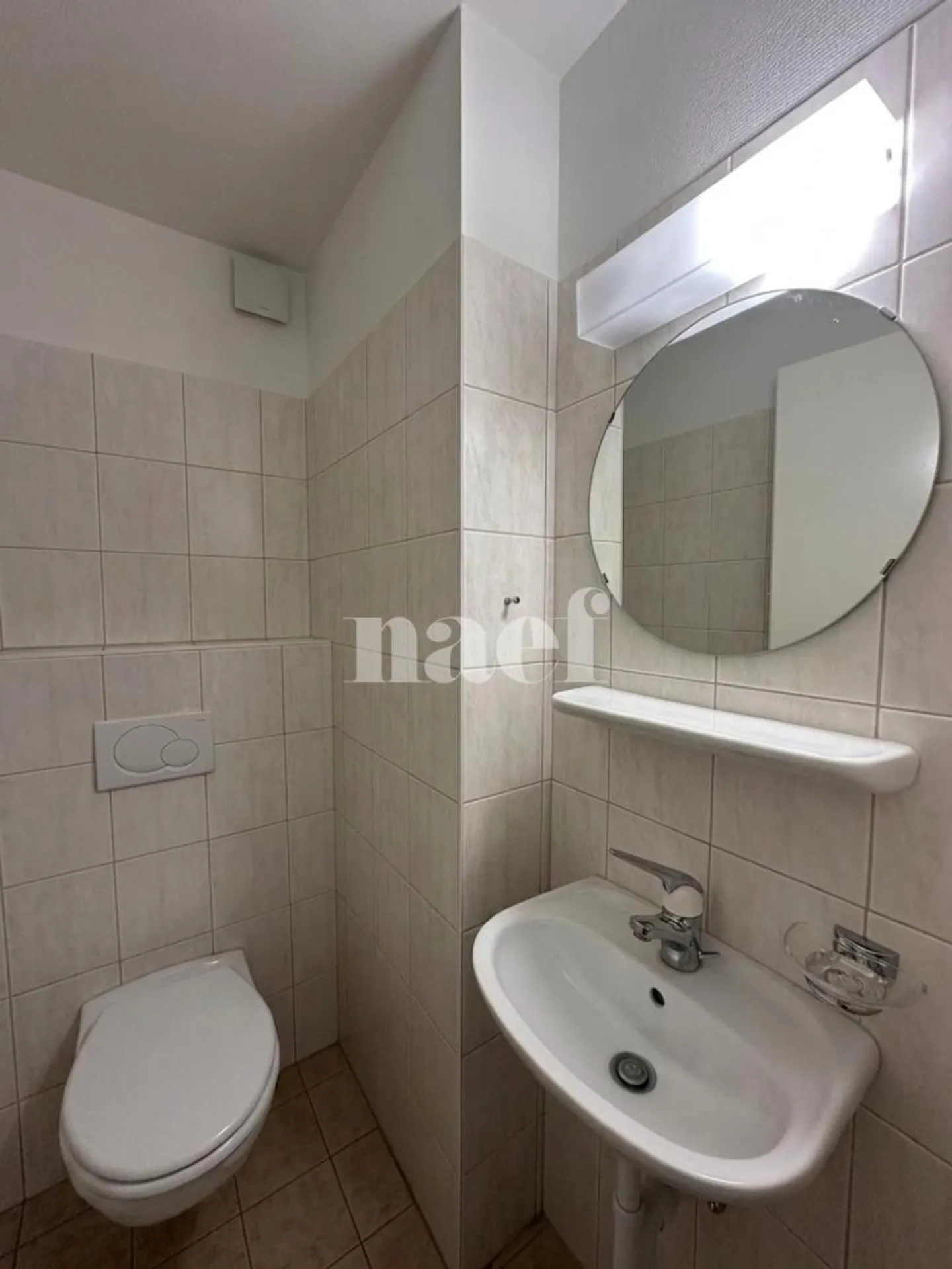 Geräumige Wohnung mit Balkon - Foto 4 von 7