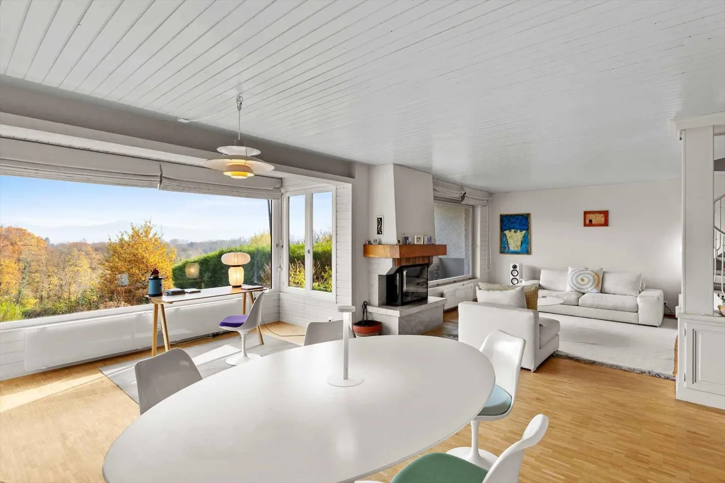 Elegante casa a schiera con grande giardino - Foto 6 di 13