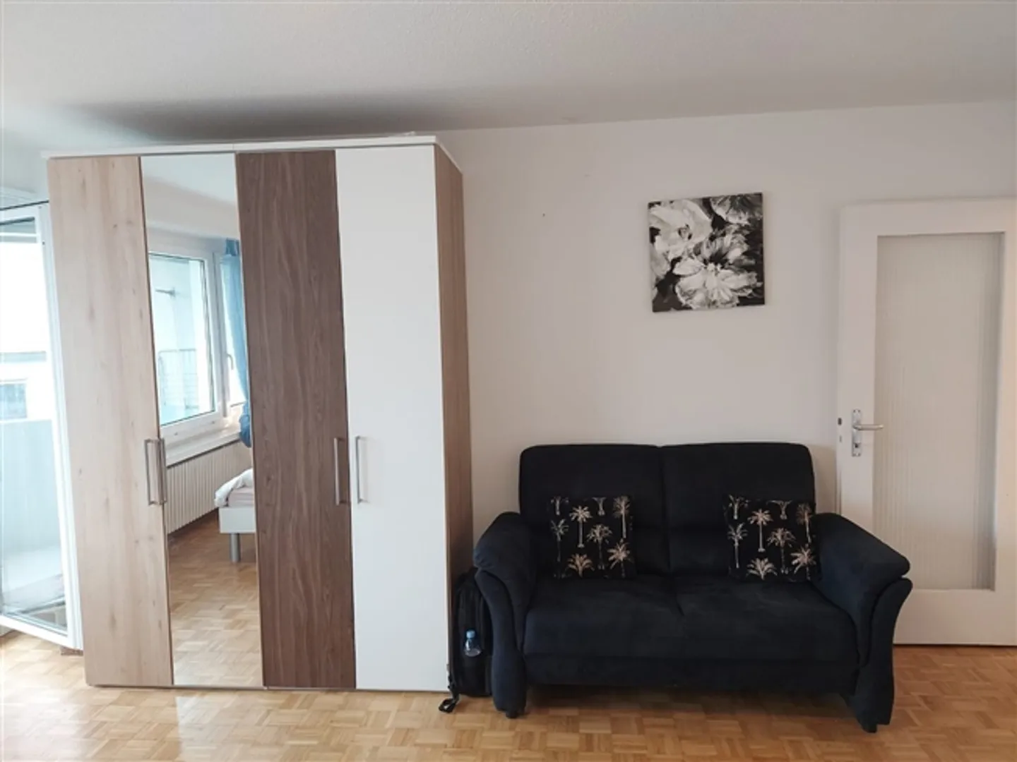 Appartamento 1,5 stanze completamente arredato, situato in posizione centrale e con un soggiorno accogliente - Foto 6 di 13