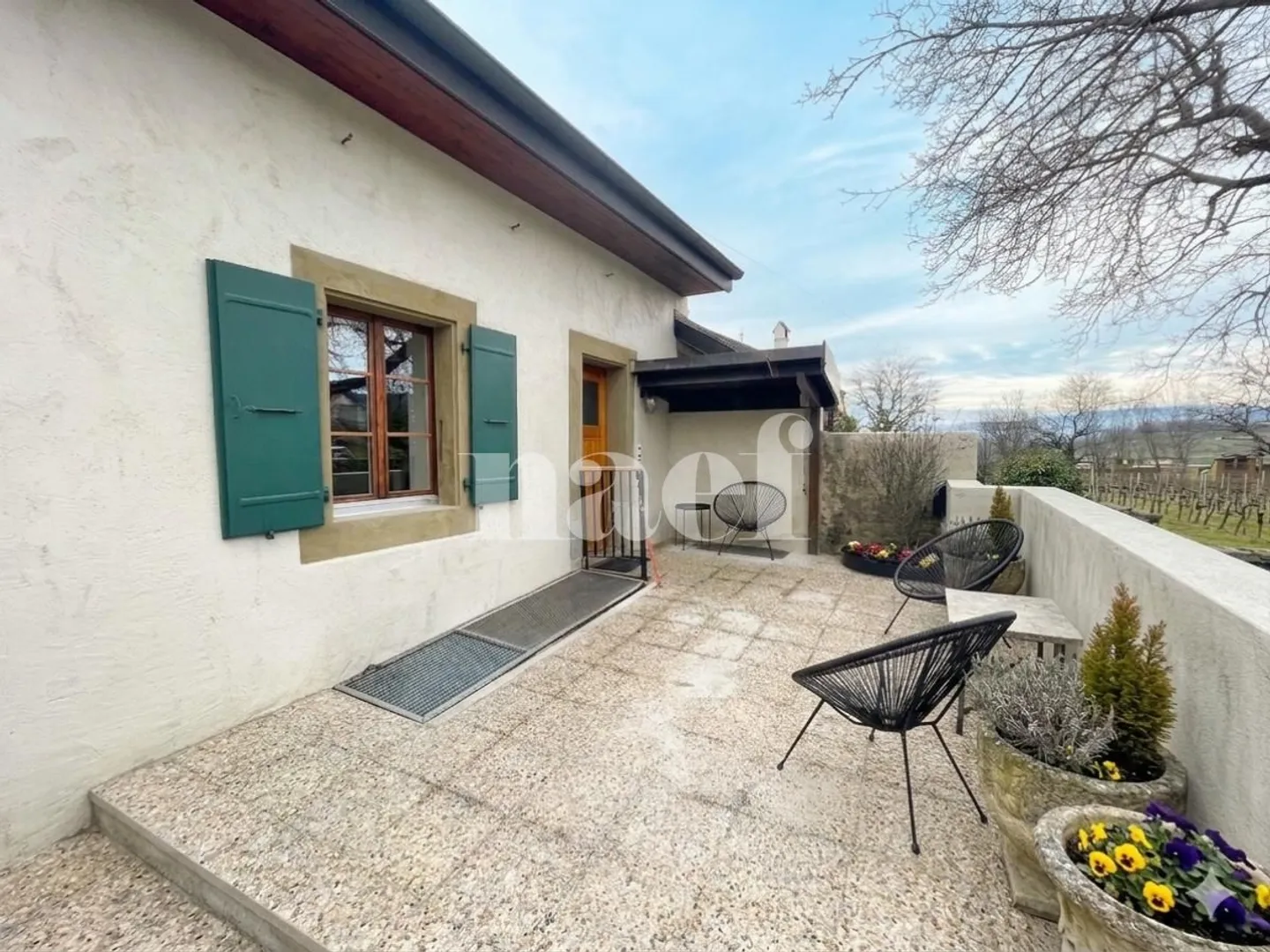 Incantevole casa di villaggio con 4 camere + 2 sale giochi riscaldate in annessi - Foto 1 di 9