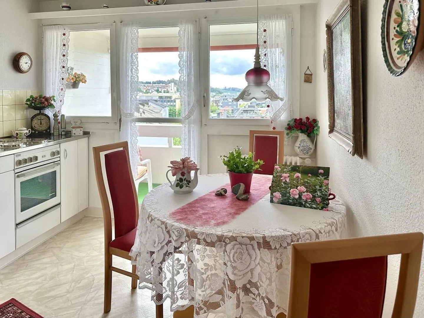 3 1/2-Zimmer-Wohnung im 5. OG an sehr sonniger Seeblicklage mit Gem... - Photo 6 of 27