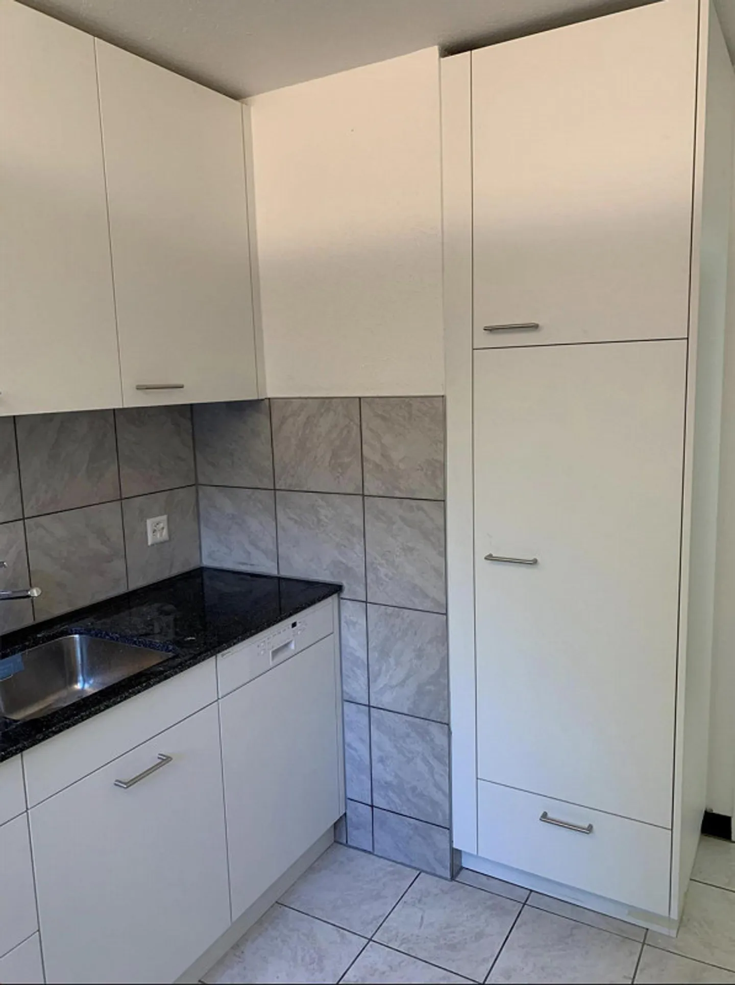 4.5 Zimmer-Wohnung an ruhiger Lage - Foto 3 von 9