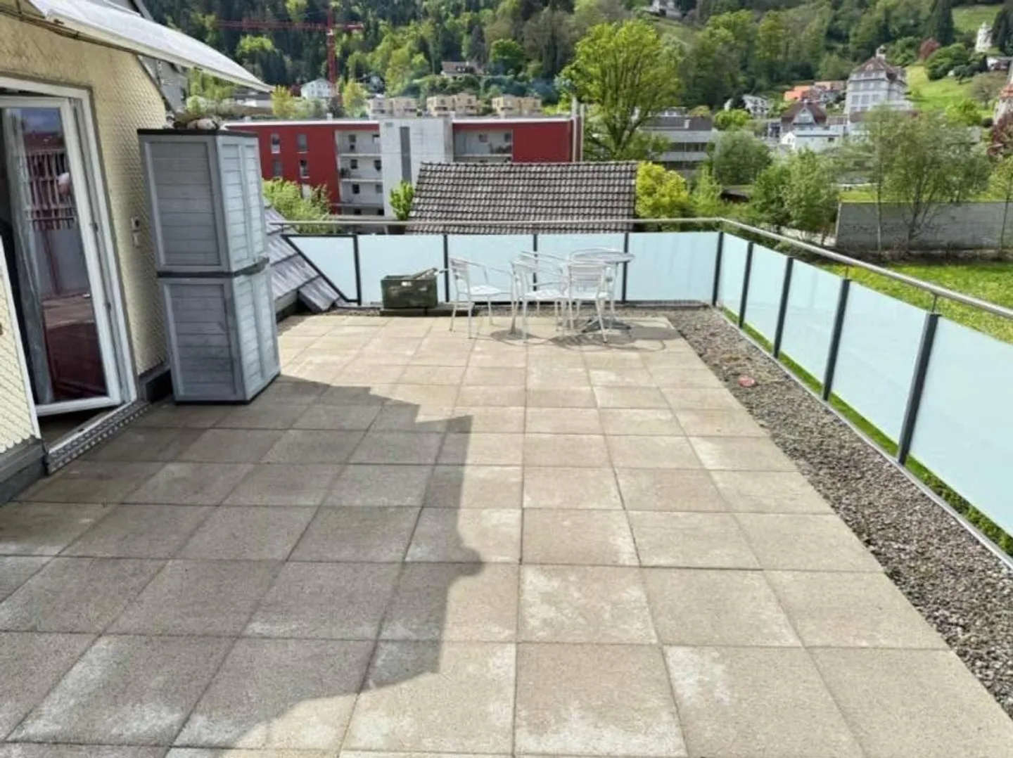 «Traumhafte 3.5 Zimmer-Wohnung an super Lage!» - Foto 3 von 9