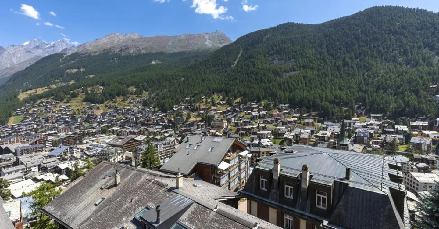 Immeuble résidentiel moderne de 6 étages avec 26 unités - Photo 2 sur 6