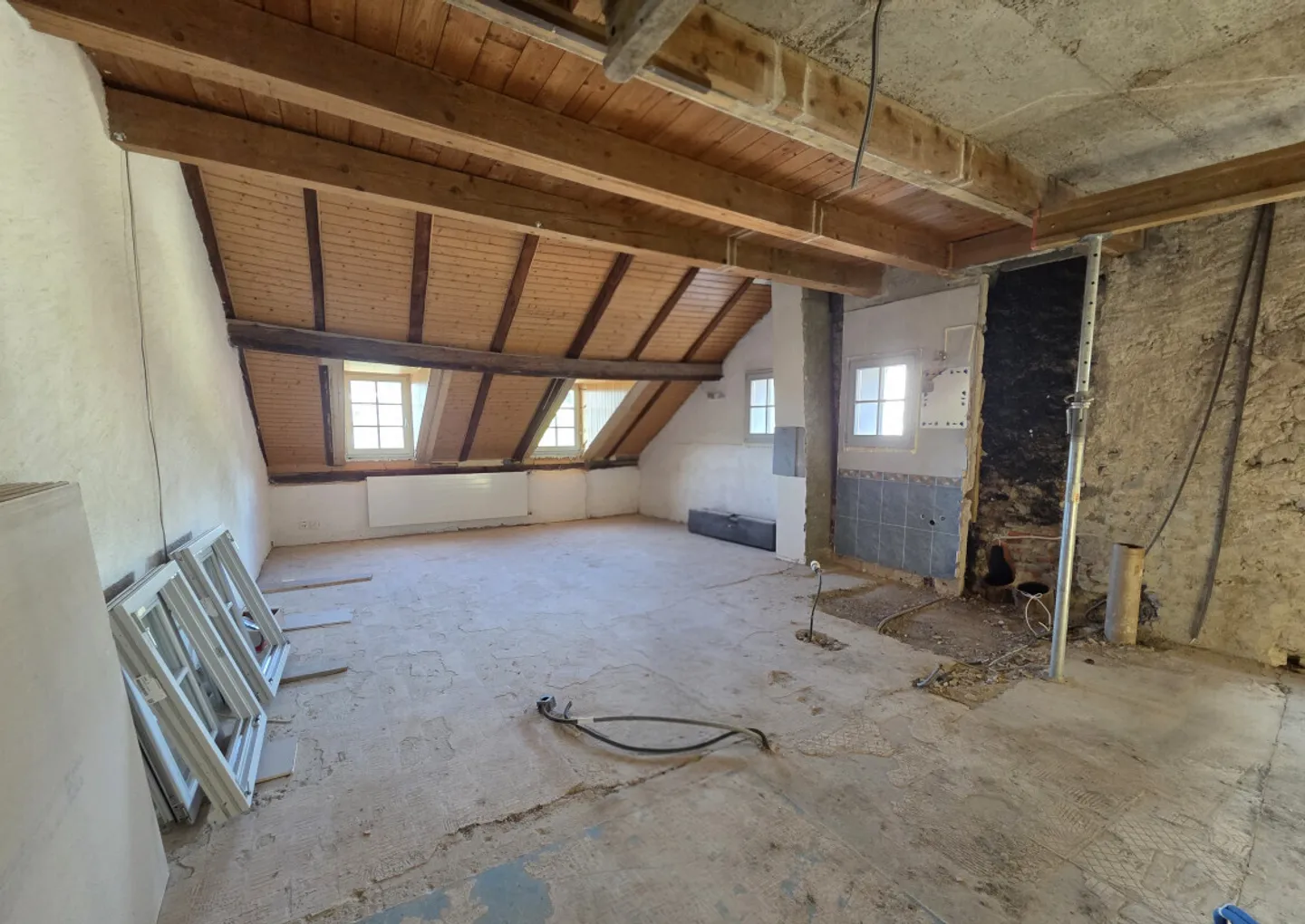 Magnifico duplex ristrutturato nel borgo di Lutry - Foto 6 di 7