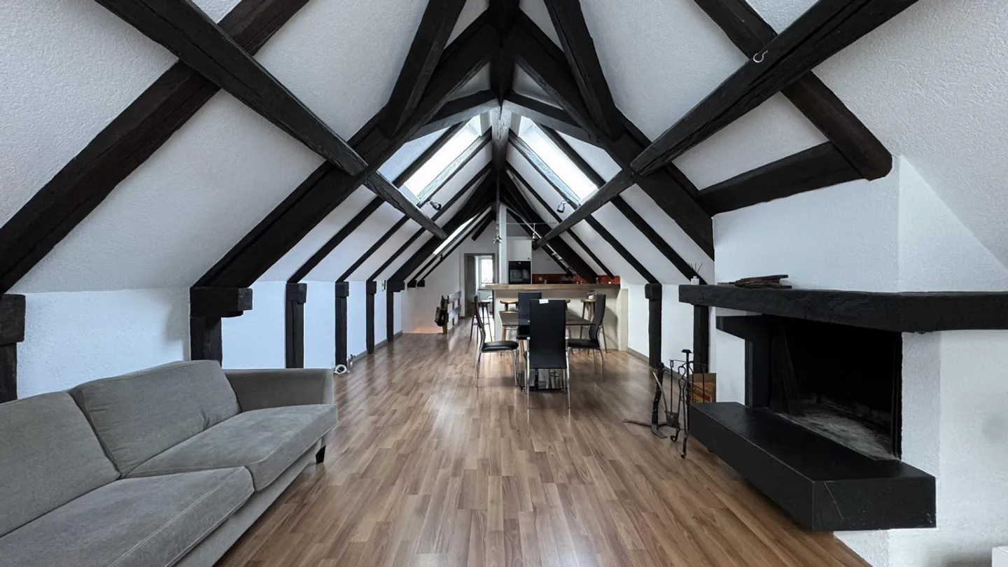 Residential and commercial building in the heart of Chur's old town - Photo 9 of 13