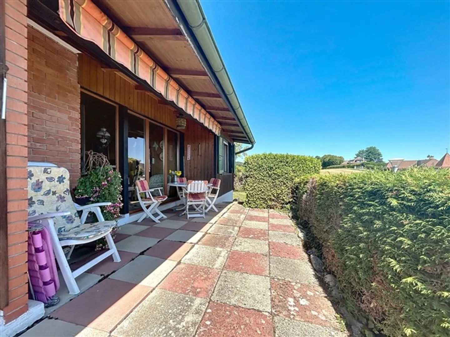 Chalet with unobstructed views of the lake and the Alps - Photo 7 of 13