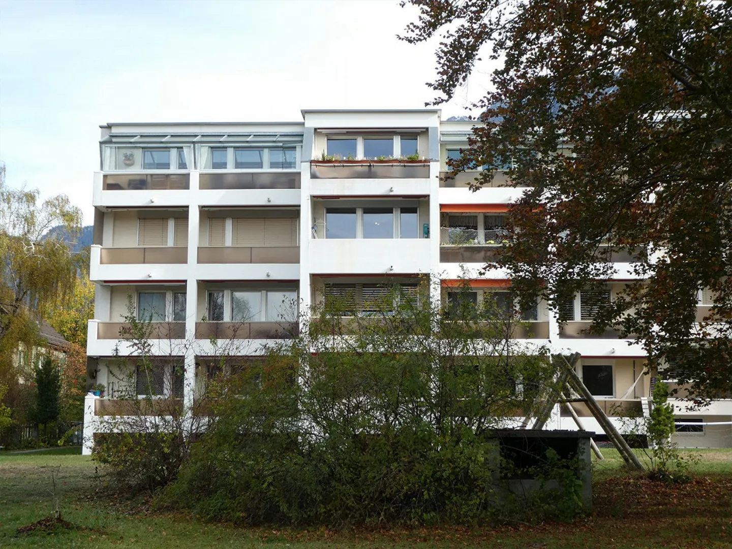 Goditi la vista del verde e cammina fino in città - Foto 2 di 2