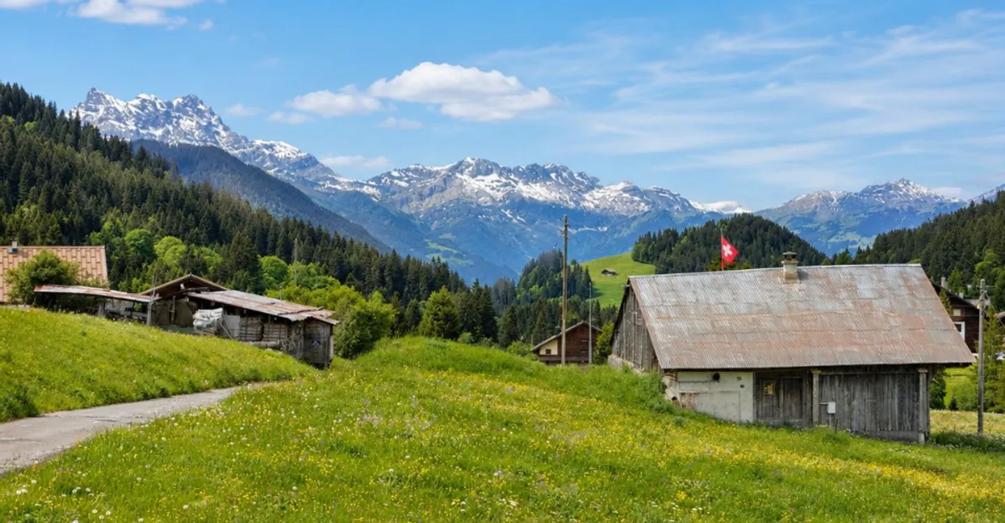 Exklusives Baugrundstück in den Alpen - Foto 10 von 13