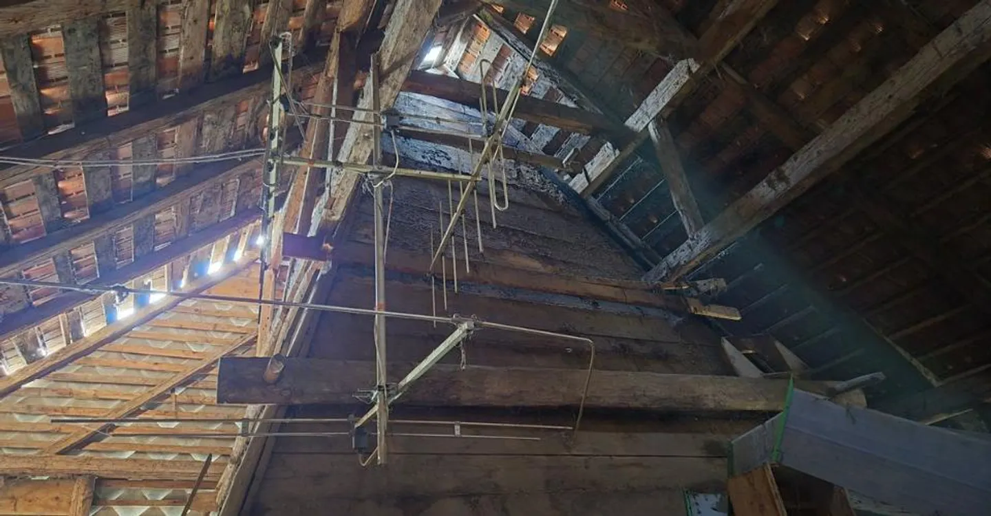 VAULRUZ - Grande fattoria del 1852 da ristrutturare, con volumi eccezionali - Foto 13 di 13
