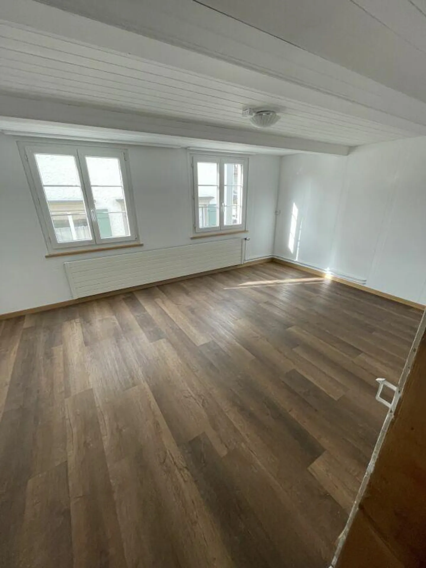 Haus inkl. Pub/Bar zu vermieten - Foto 14 di 17