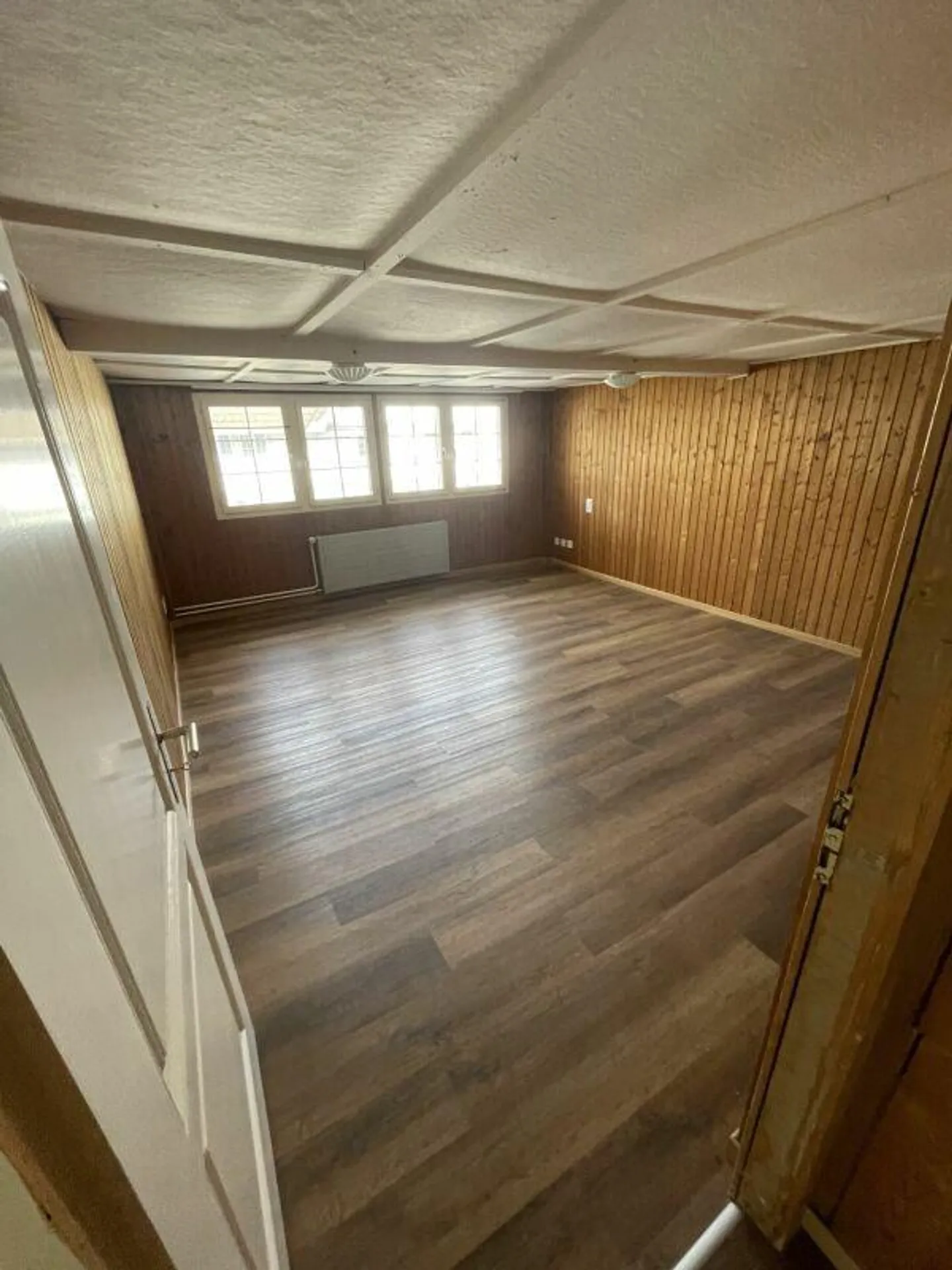 Haus inkl. Pub/Bar zu vermieten - Foto 15 di 17