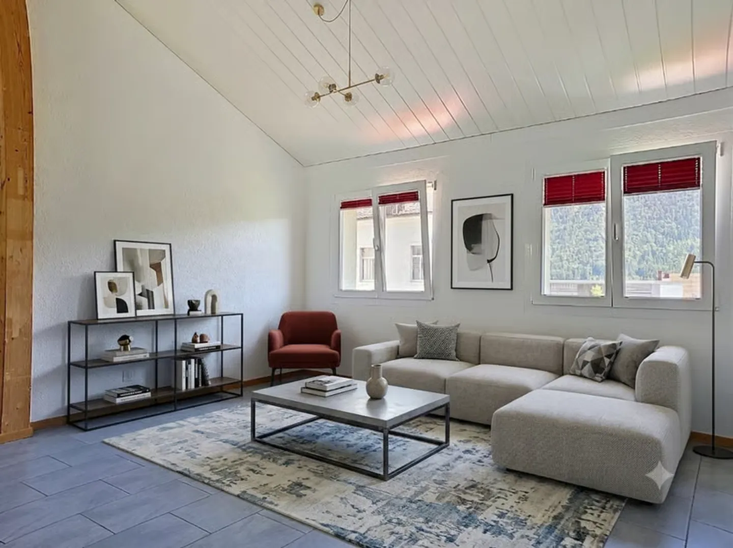Wunderschöne, vollständig renovierte Wohnung in der Nähe des Zentrums - Foto 1 von 13