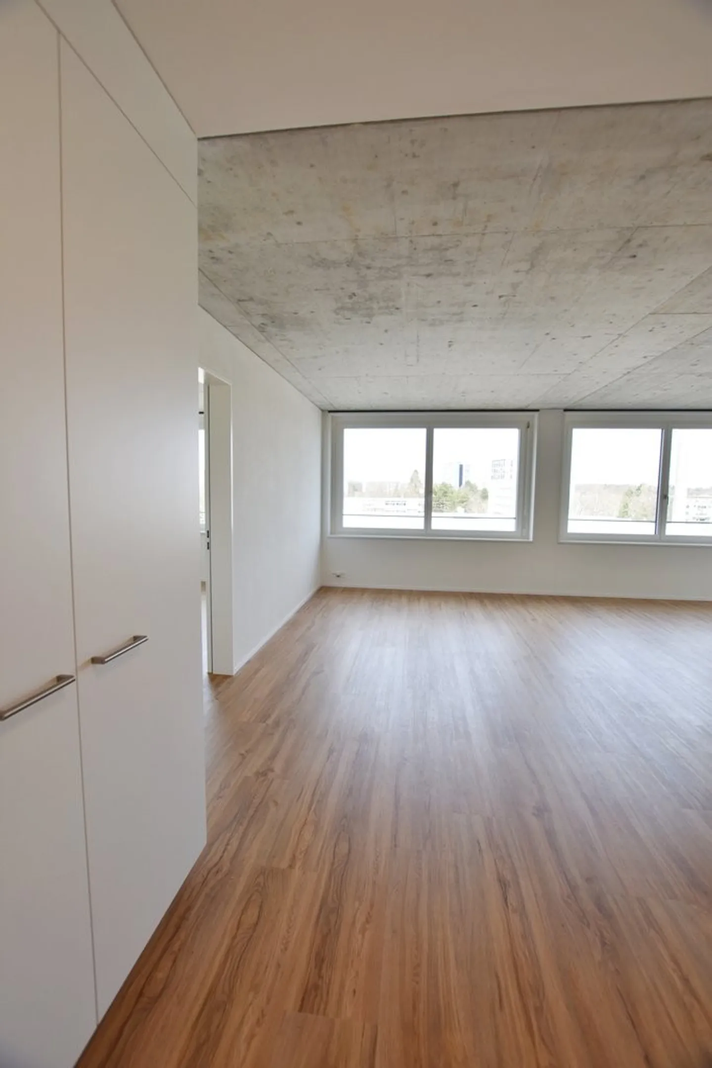 Modernes Apartment mit Terrasse - Foto 4 von 10