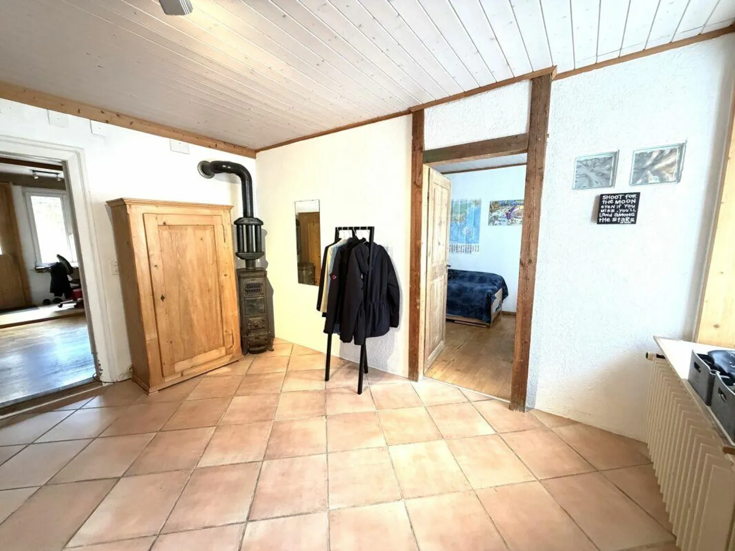 Maison individuelle 5 1/2 pièces avec loggia et terrasse - Photo 2 sur 12