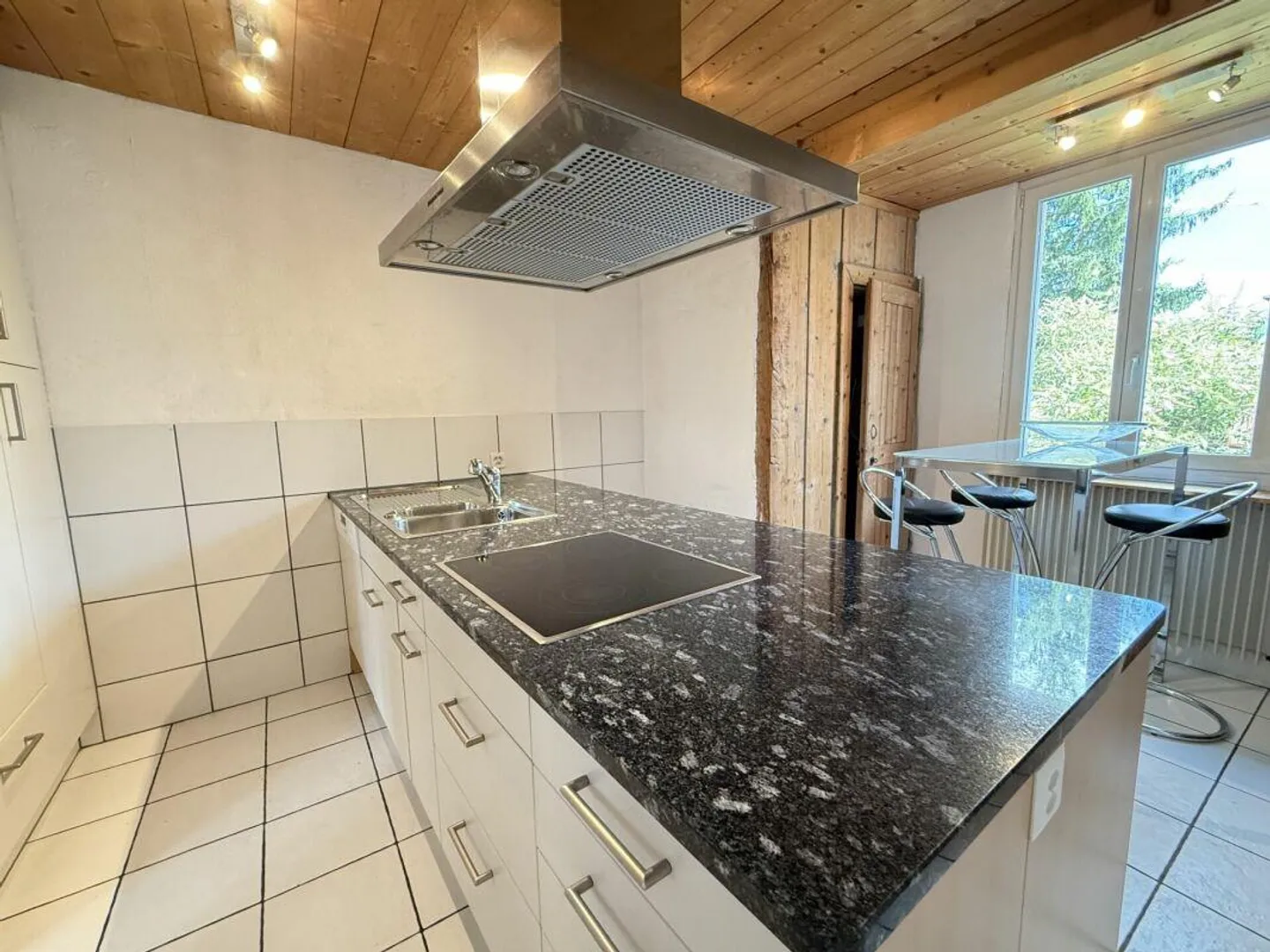 Maison individuelle 5 1/2 pièces avec loggia et terrasse - Photo 5 sur 12