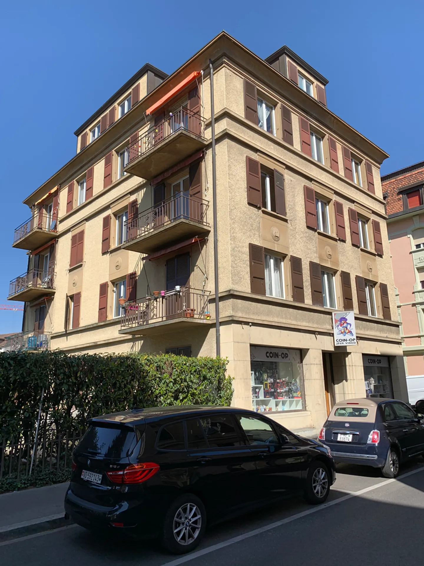 Charming Apartment in Renens - Photo 1 of 9