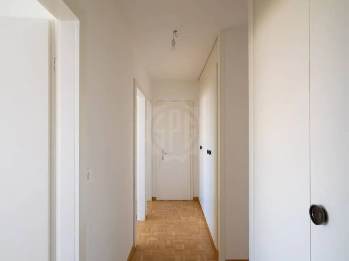 Appartement spacieux 5 pièces - Photo 8 sur 12