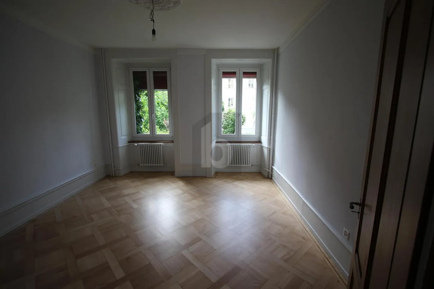 In un quartiere tranquillo vicino al centro - Foto 4 di 5