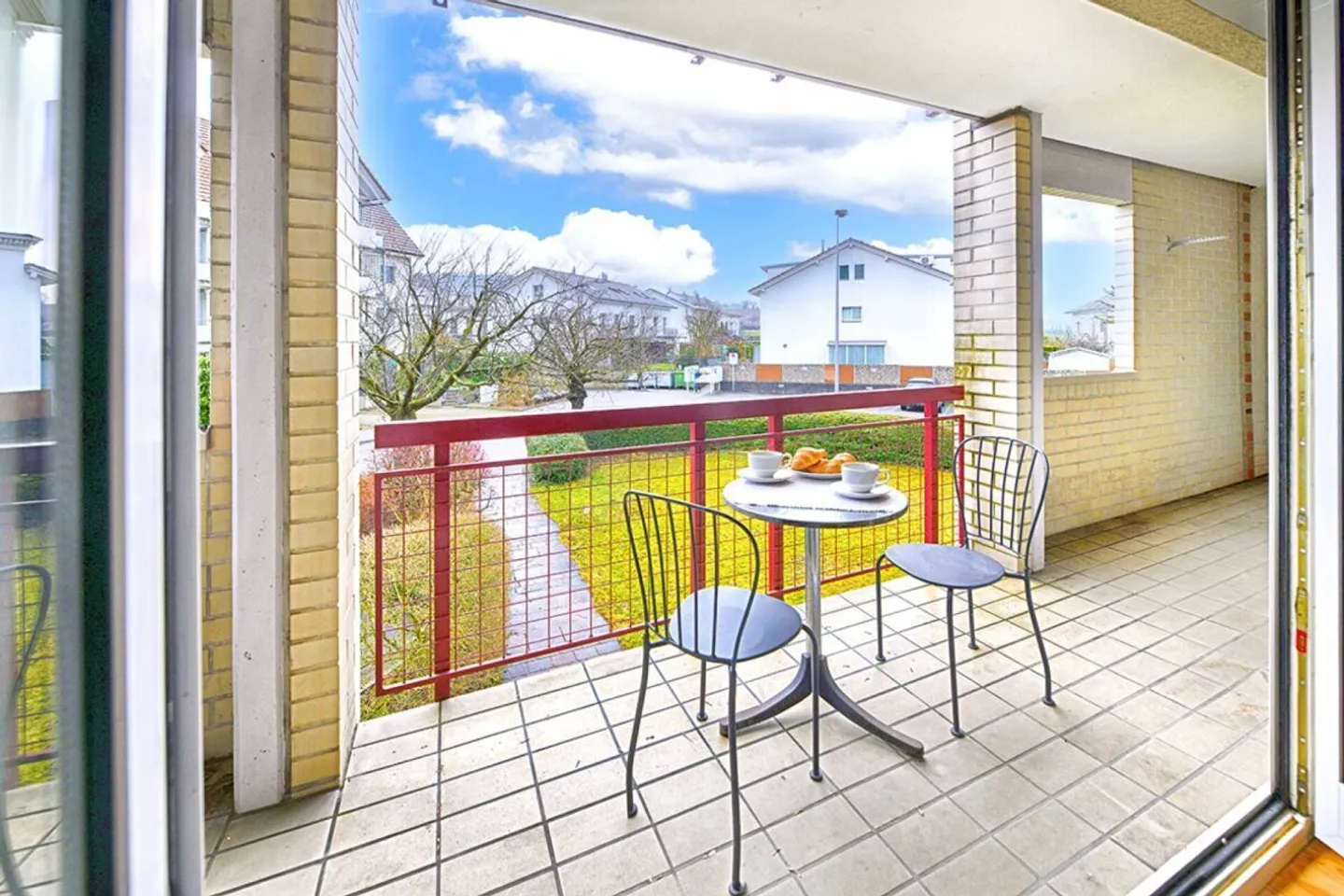 3.5-room apartment in a quiet location - Photo 7 of 15