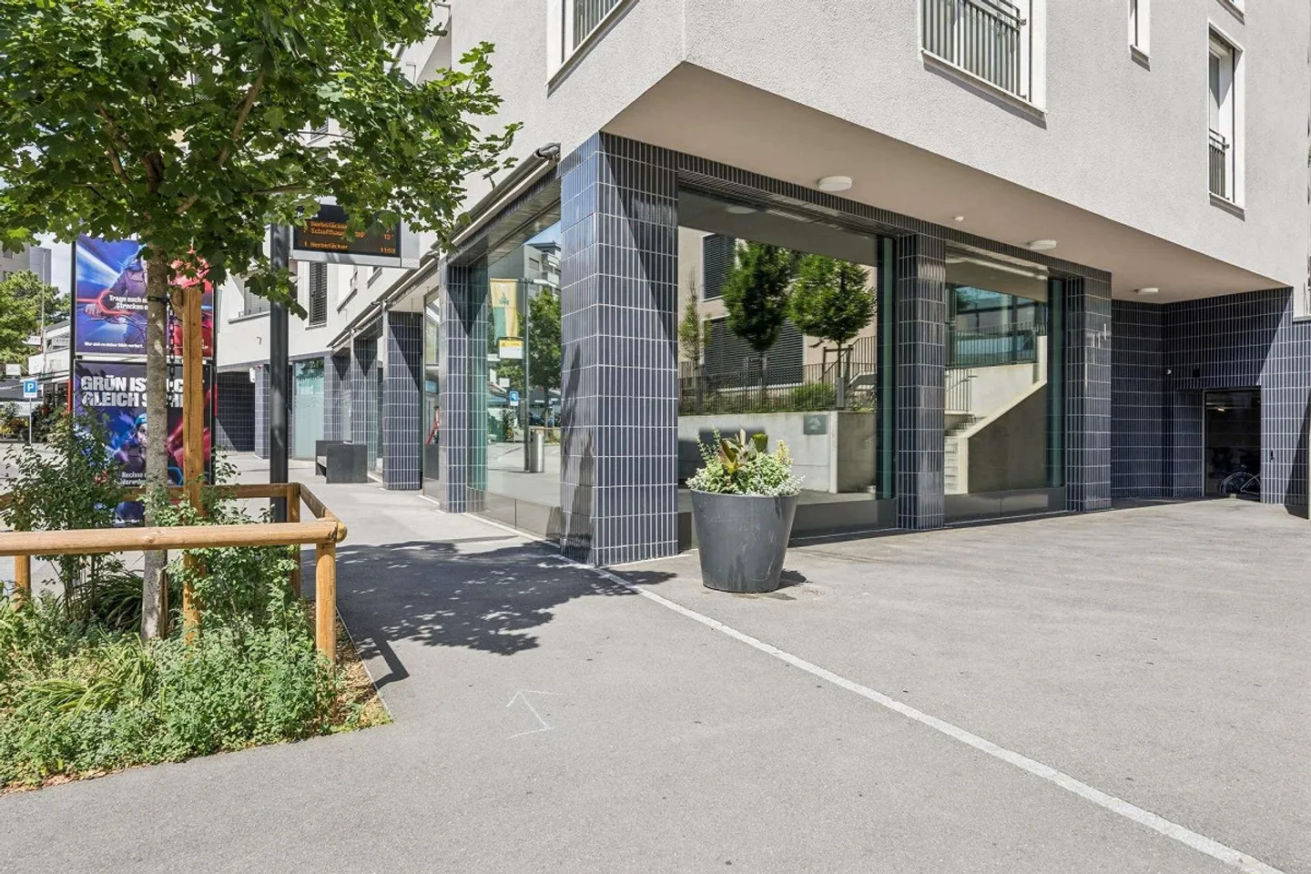 Gewerbefläche in Neuhausen - Foto 2 von 11