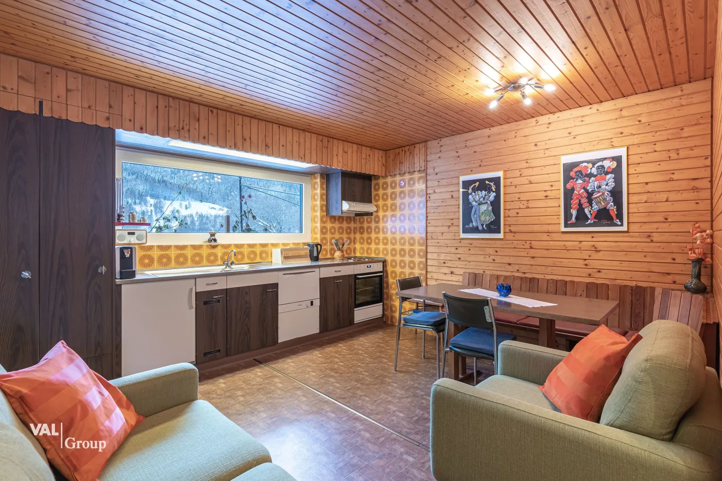 Geräumiges Mehrfamilienhaus - Foto 5 von 12