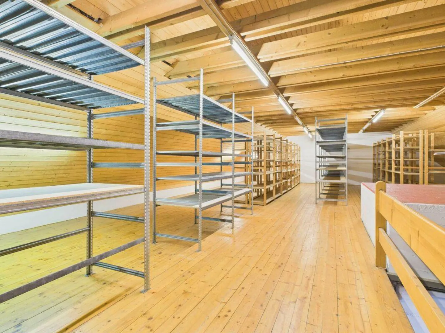 Flexible Büro-, Atelier- und Lagerräume nahe der Altstadt von Wil - Foto 7 di 9