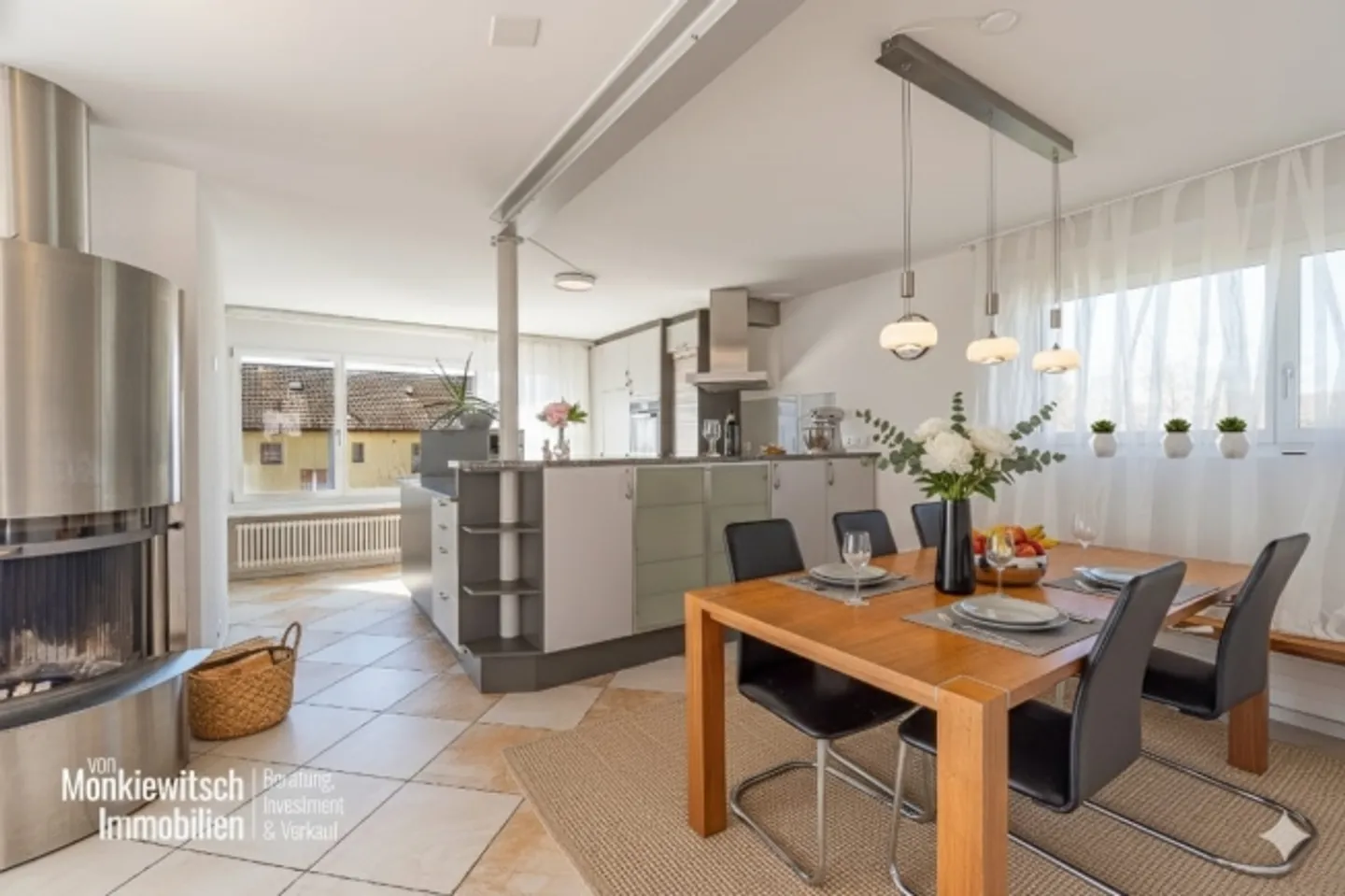 Maison moderne de 6,5 pièces avec panorama à vendre à Seuzach - Photo 3 sur 13
