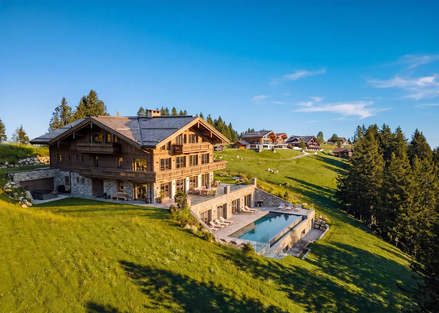 Royal Building Land on Rigi-Scheidegg - Photo 2 of 5