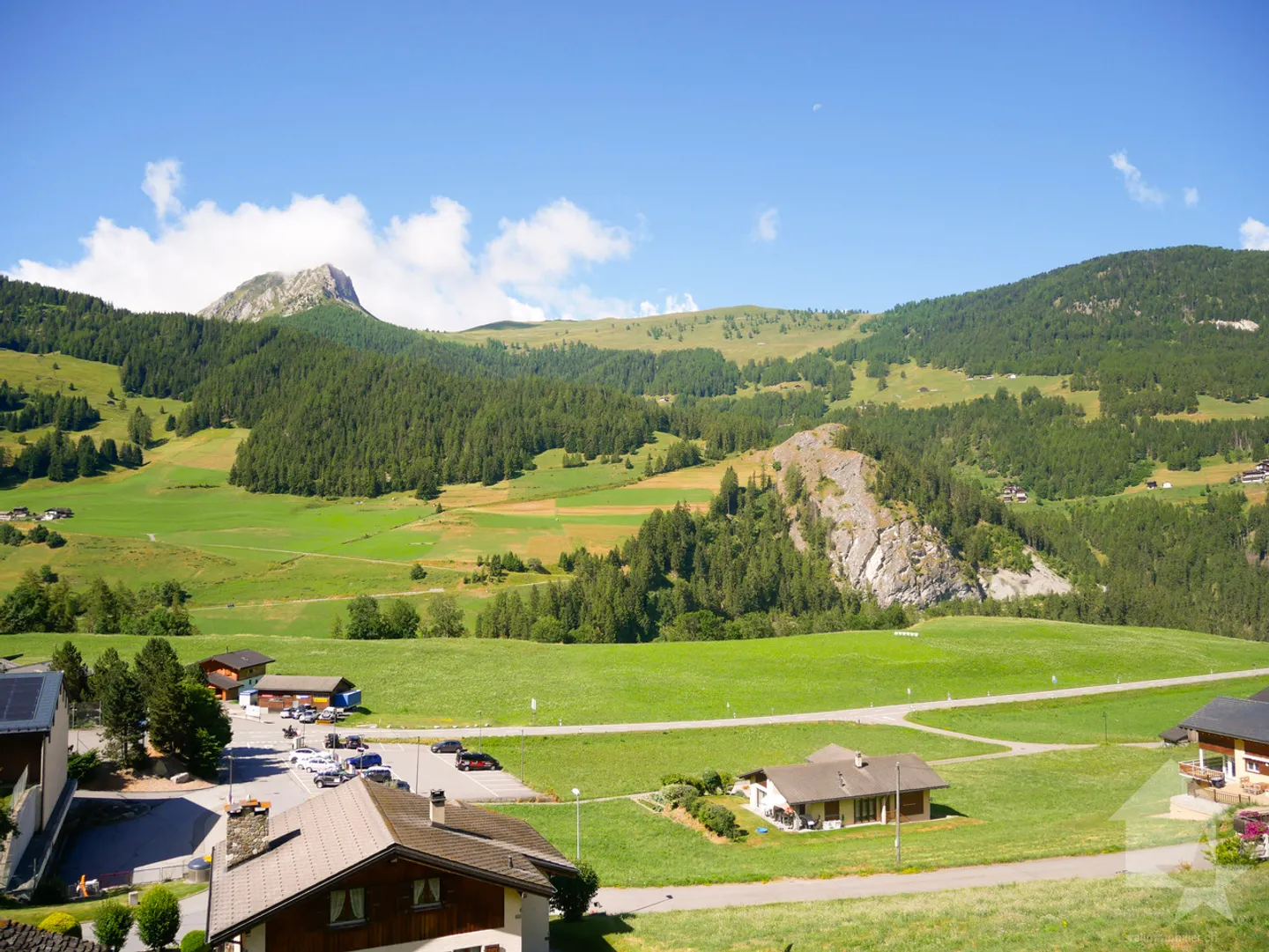 Outstanding new chalet in Liddes Top sunshine and beautiful view - Photo 25 of 28
