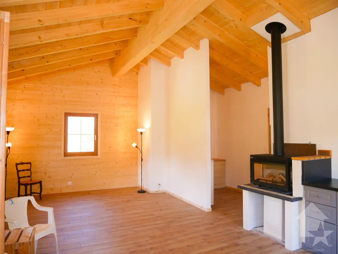 Outstanding new chalet in Liddes Top sunshine and beautiful view - Photo 27 of 28