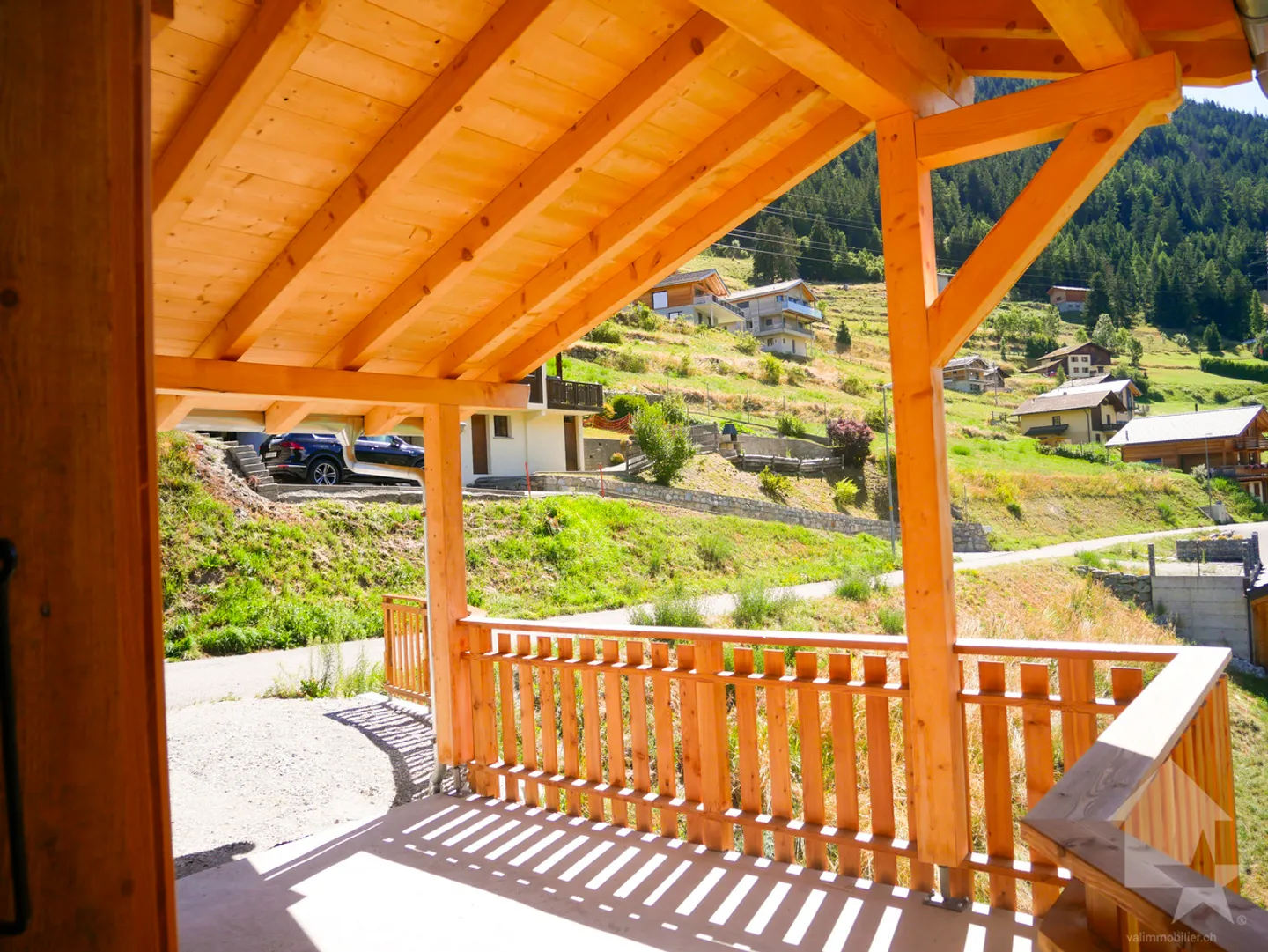 Outstanding new chalet in Liddes Top sunshine and beautiful view - Photo 28 of 28