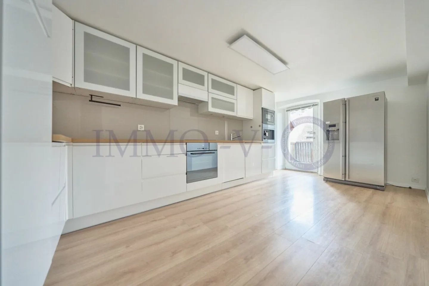 GERÄUMIGES TRIPLEX MIT CHARME UND BALKON-TERRASSE - Foto 2 von 8