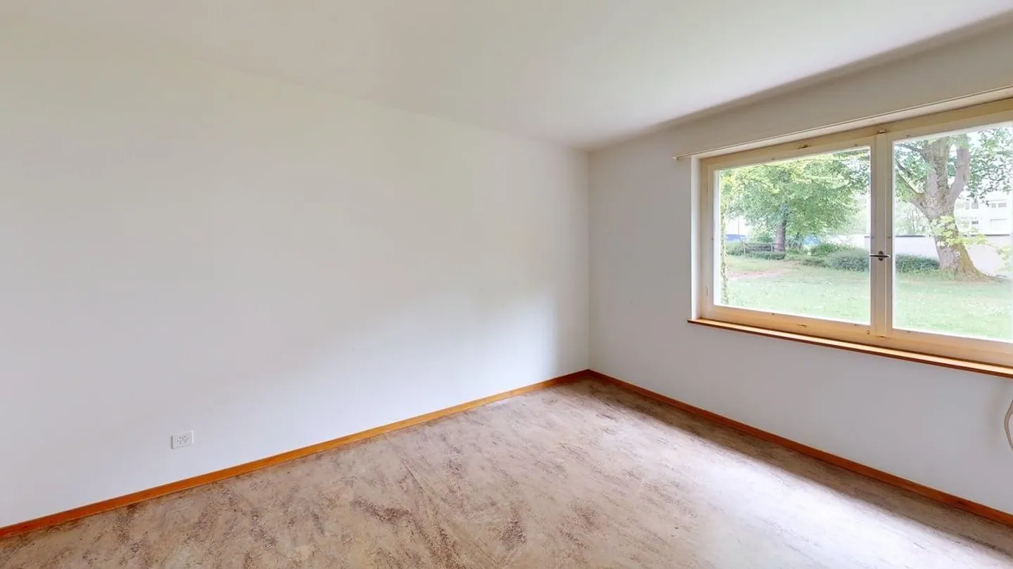 Limited until 31.03.2027: Ideal temporary solution 3.0 room apartment in Seebach - Photo 6 of 10