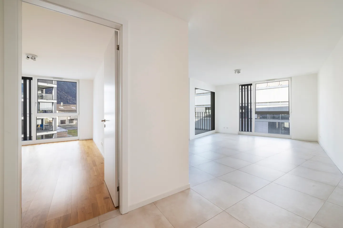 A HAVEN OF PEACE FOR THIS 2.5 ROOM APARTMENT BY THE DRANSE - Photo 8 of 9