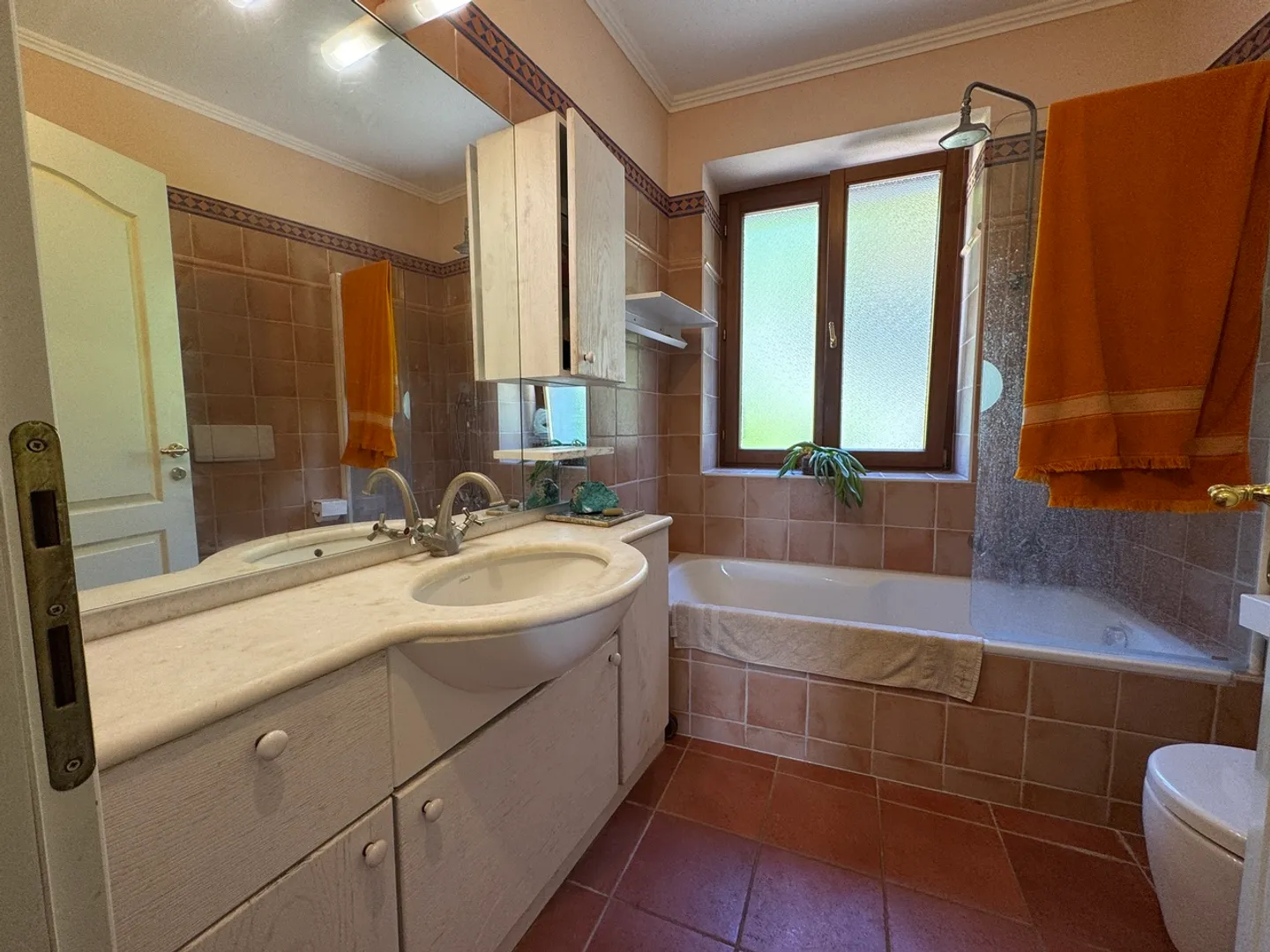Appartamento Elegante con Vista Lago - Foto 8 di 12