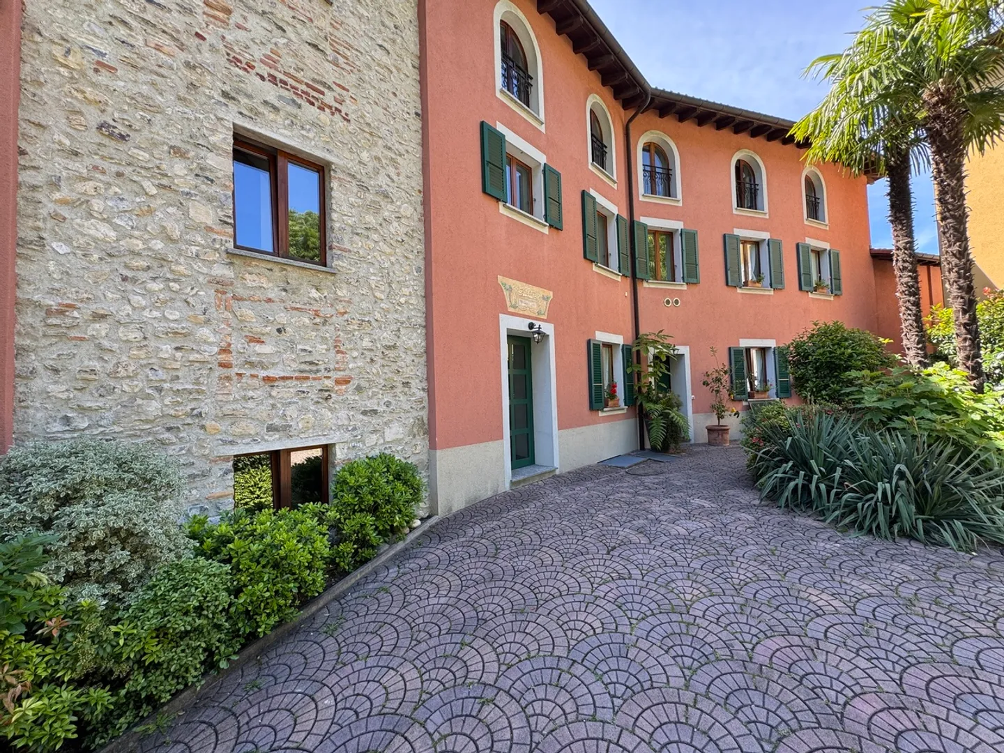 Appartamento Elegante con Vista Lago - Foto 11 di 12