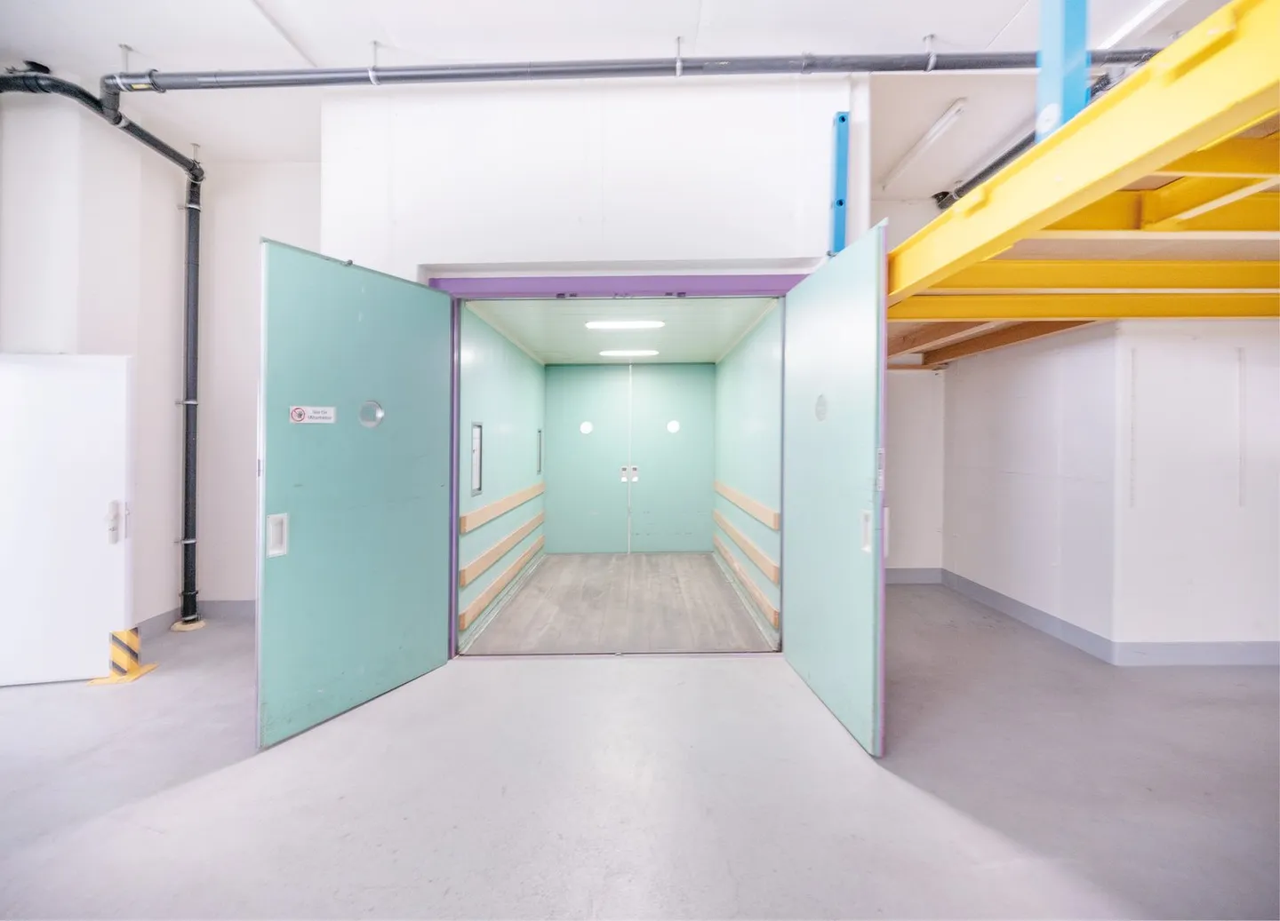 Your new office including storage space - at an attractive price in building law - Photo 12 of 13