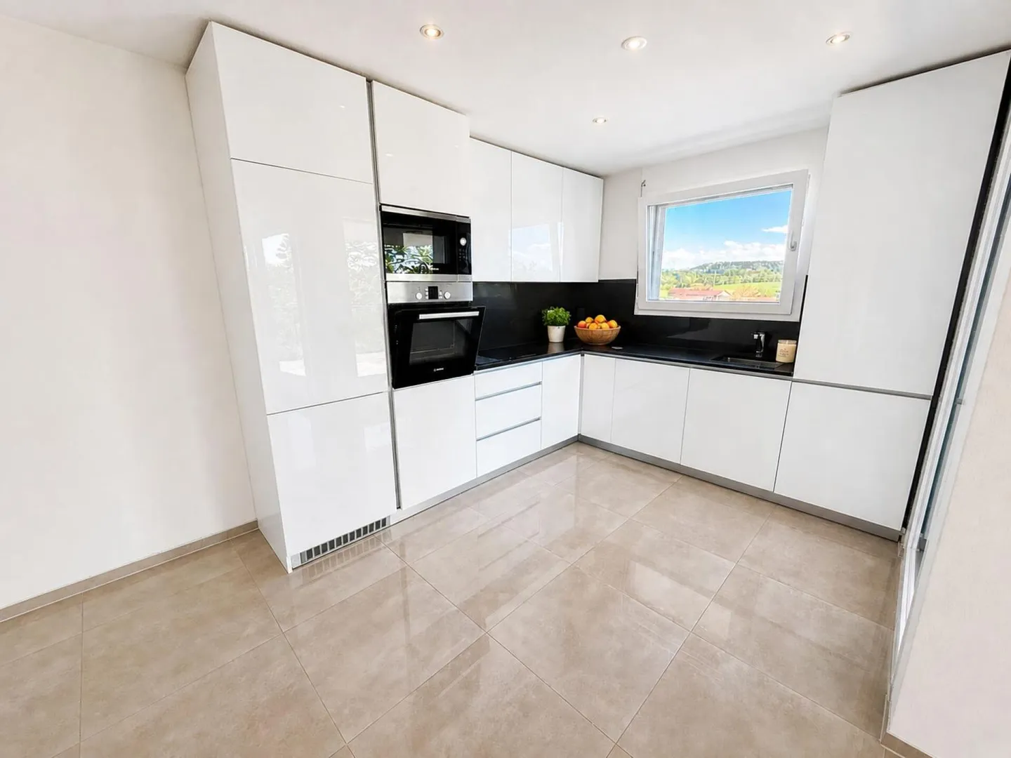 Charmant appartement 3.5 pièces - Photo 4 sur 10