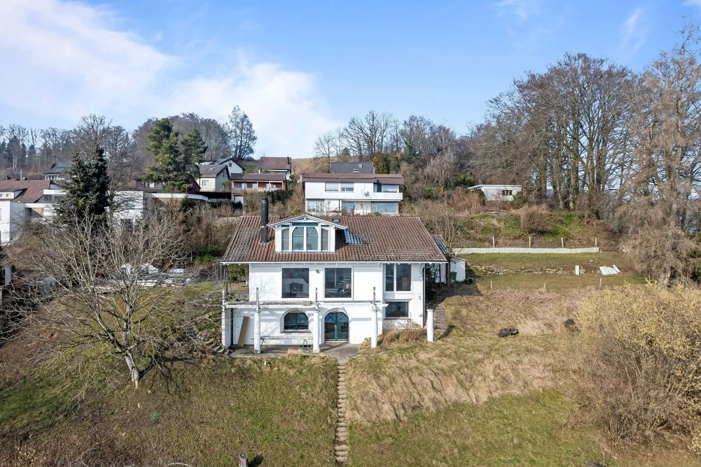 Terreno edificabile attraente di 2.084 m² in zona residenziale W2 - in una posizione centrale e elevata con vista libera - Foto 2 di 7