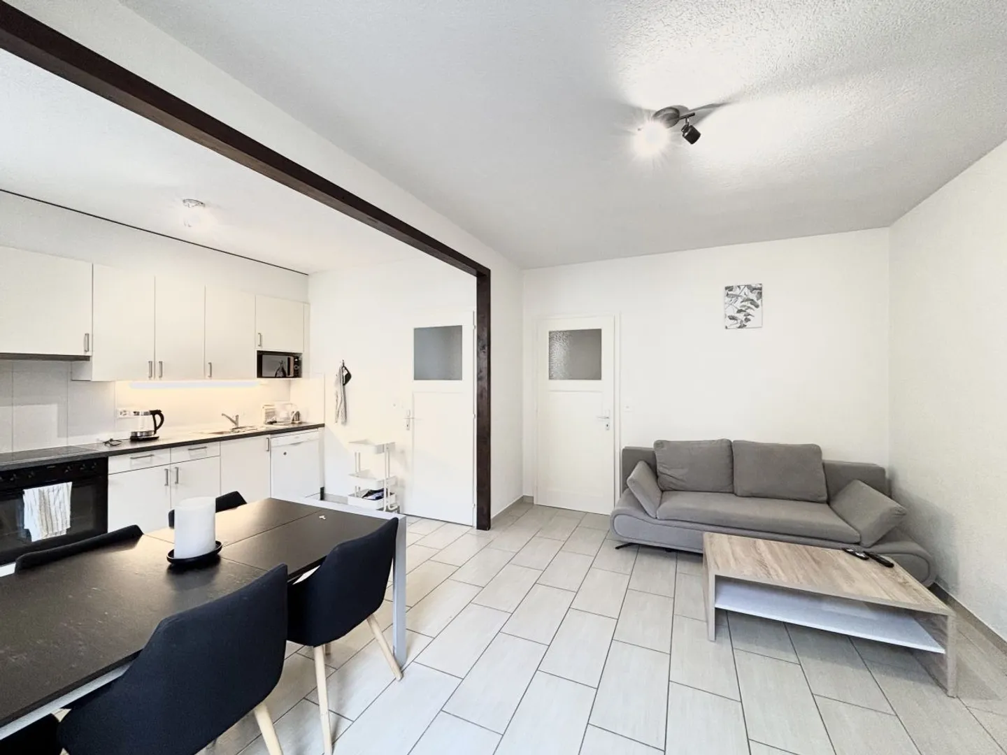 Furnished apartment for rent - Photo 1 of 8