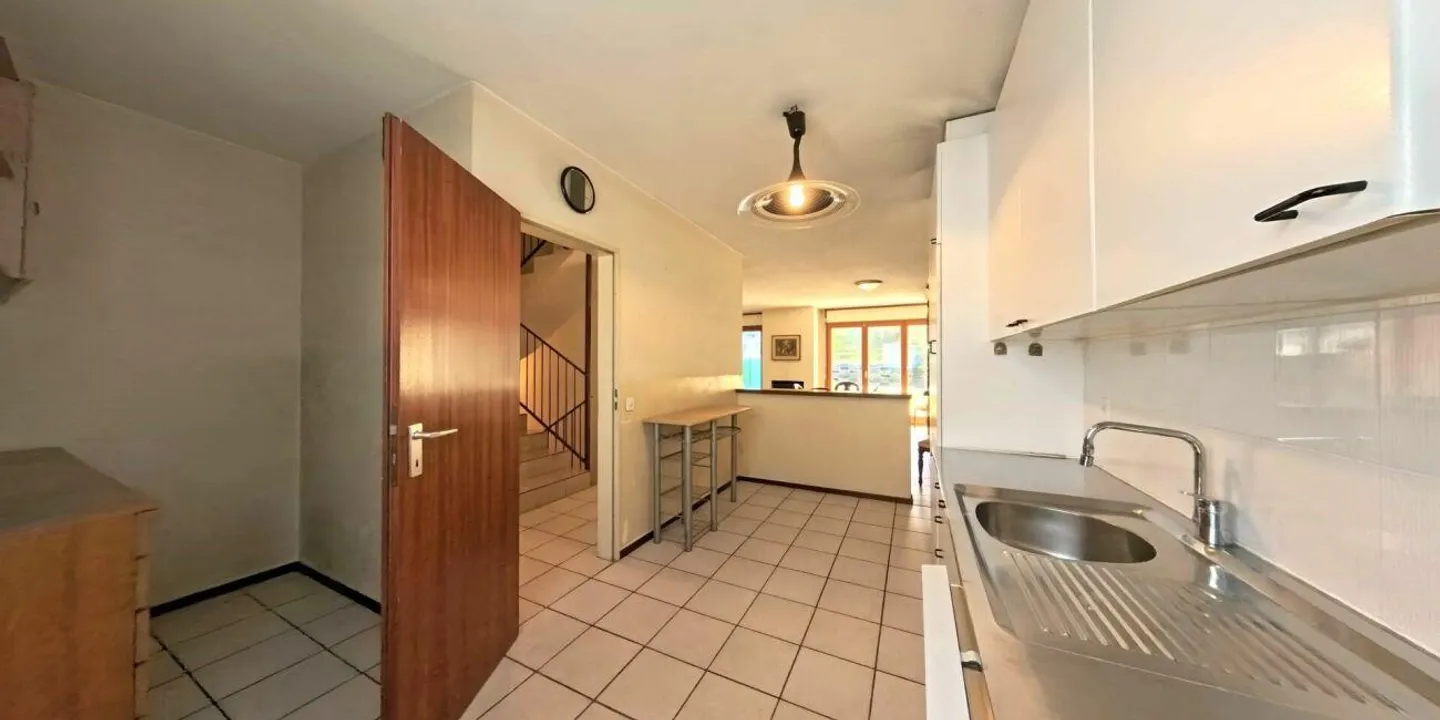 Reihenhaus im schlichten und eleganten Stil - Foto 6 von 11