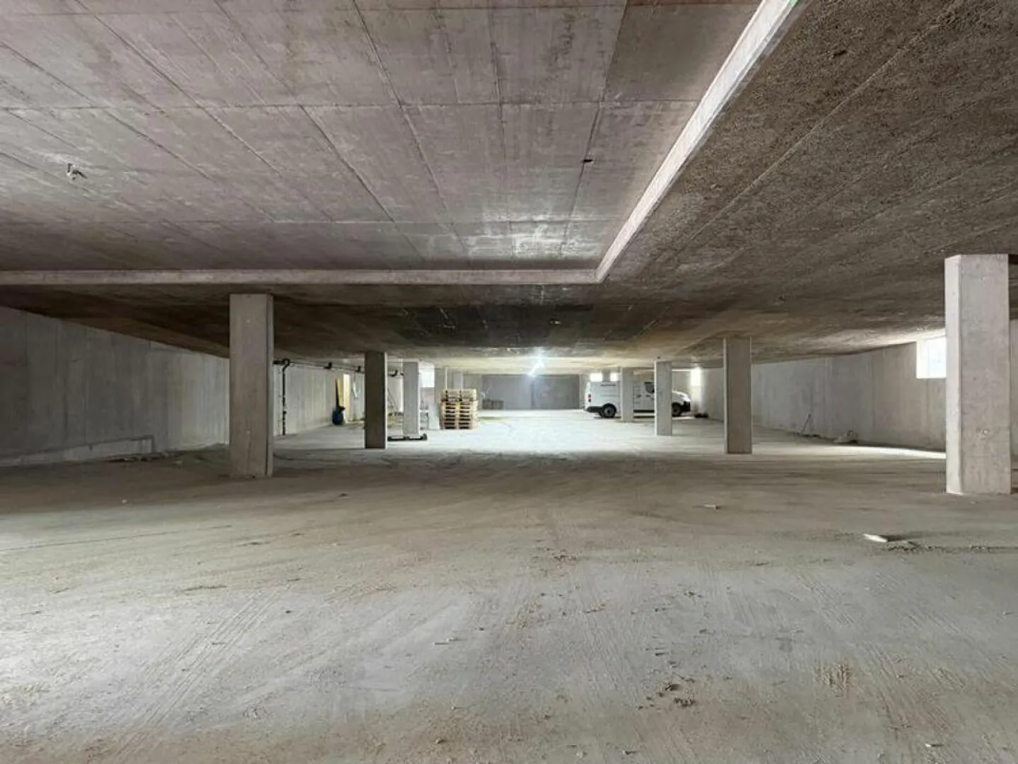 Garage in affitto - Foto 2 di 9