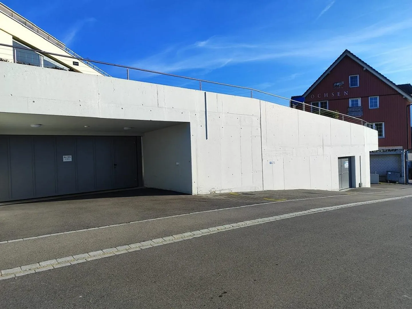 2 places de parking souterrain à louer à Neu St. Johann - Photo 2 sur 2