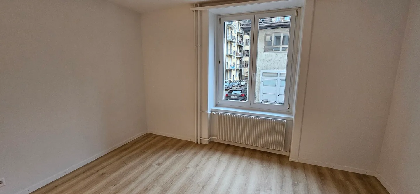 À louer : magnifique appartement 1 pièce rénové au rez-de-chaussée - Photo 8 sur 8