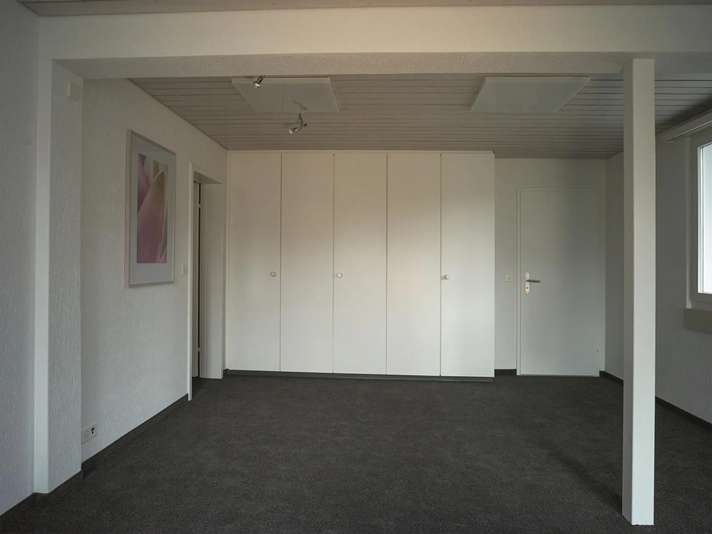 Renovierte Büroräumlichkeiten zu vermieten - Foto 3 von 9